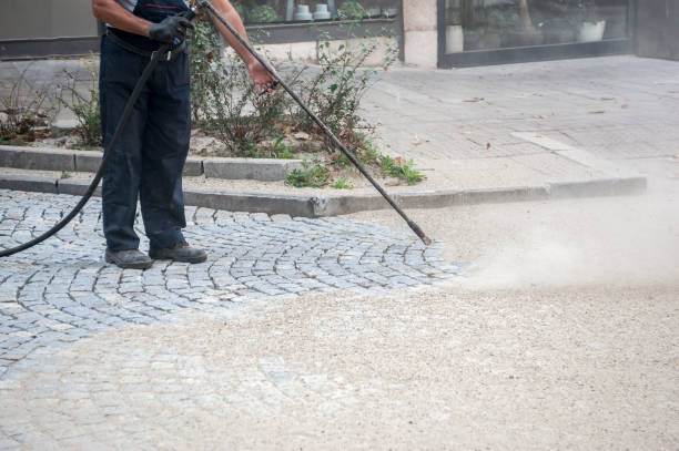 Best Sign and Awning Cleaning  in Stratford, TX